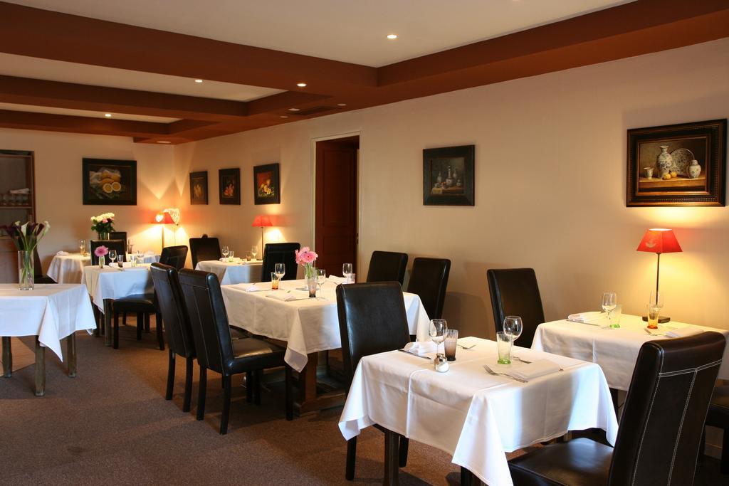 Hotel Les Cigognes Abreschviller Esterno foto