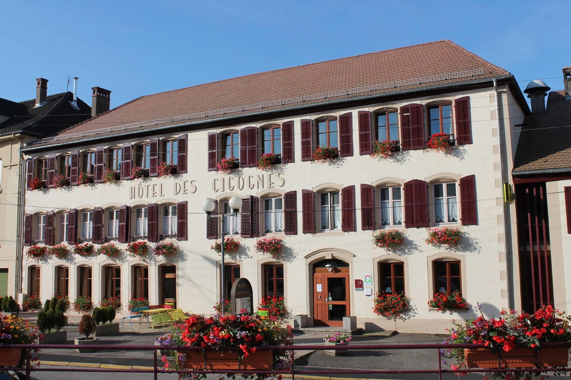 Hotel Les Cigognes Abreschviller Esterno foto
